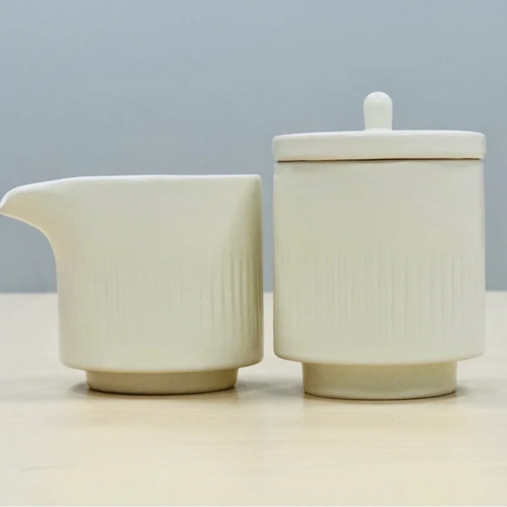 Magenta Citrine Ribbed Ceramic Creamer & Sugar Jar Set